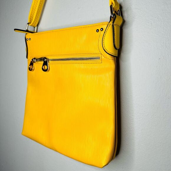 Unbranded Women's Sunshine Yellow Multiple Zipper Shoulder Straps Bag Size OS - Picture 4 of 13